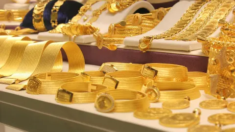 Altın güne nasıl başladı?