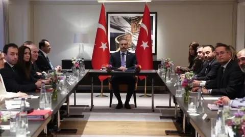 Dışişleri Bakanı Fidan, Brüksel'de iş dünyası temsilcileriyle görüştü