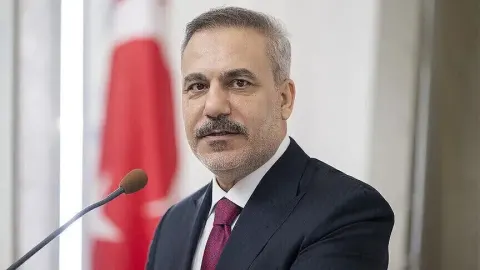 Dışişleri Bakanı Fidan, Libyalı yetkililer Dibeybe ve Hafter ile telefonda görüştü