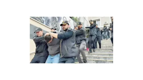 Haraççı çeteye operasyon