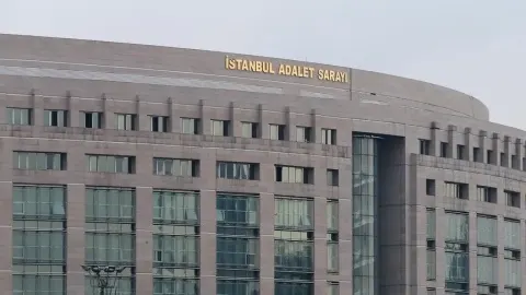 İstanbul'daki kara para aklama soruşturmasında 3 şüpheli tutuklandı