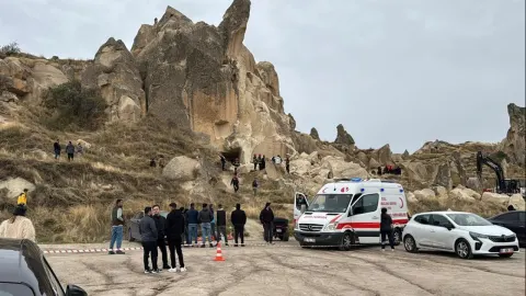 Kapadokya bölgesinde toprak kaymasına bağlı kaya düşmesi: 2 ölü