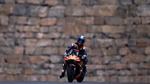 MotoGP Malezya Grand Prix'sinde sprint yarışını Pedro Acosta kazandı