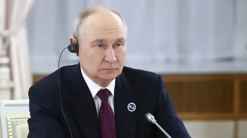 Rusya Devlet Başkanı Putin: Çok kutuplu dünya düzeni geri döndürülemez bir gerçeklik