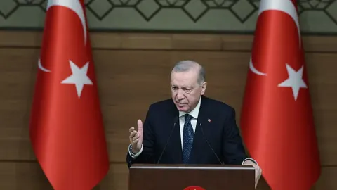 Son dakika | Başkan Erdoğan'dan önemli açıklamalar: Büyük milletlerin imtihanı büyük olur!