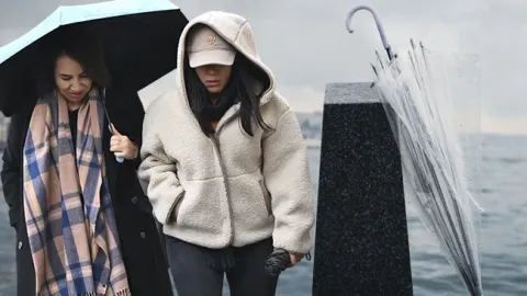 SON DAKİKA SAĞANAK YAĞIŞ UYARISI | Yarın (23 Ekim) hava nasıl olacak? Hafta sonu İstanbul'da yağmur var mı? Meteoroloji hava durumu tahminleri il il yayınlandı!