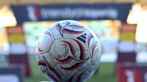 Süper Lig şampiyonu açıklandı! 8. haftanın ardından tahminler değişti...