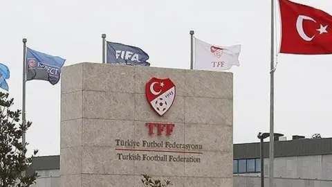 Süper Lig'de 10 takım PFDK'ye sevk edildi! - Futbol - Spor Haberleri