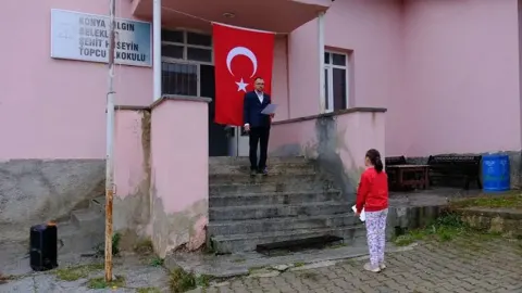 Tek öğrencisi olan okulda tören: "İşte Cumhuriyet tam olarak budur"