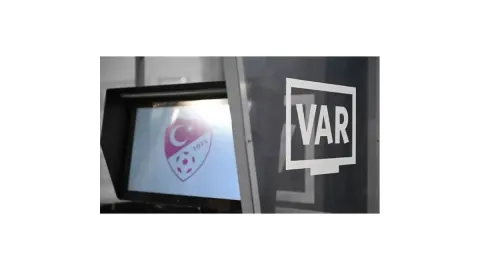 Trabzonspor-Beşiktaş maçının VAR hakemi belli oldu!