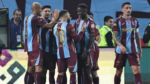 Trabzonspor, UEFA Konferans Ligi'nde yarın sahasında Hearts ile karşılaşacak